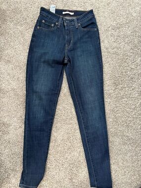 Levi's Women's Dark Indigo Skinny Jeans